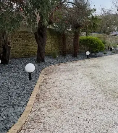 entretien de jardin Saint-Méloir-des-Ondes-5