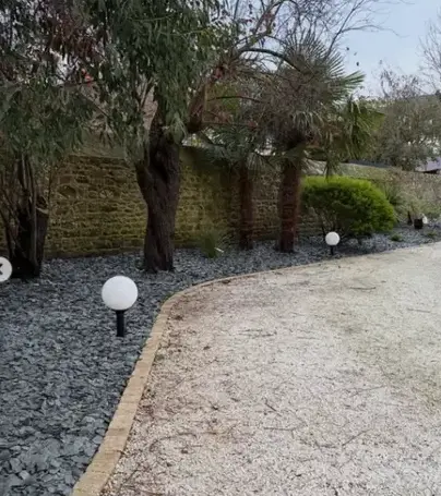 jardinier La Gouesnière-1